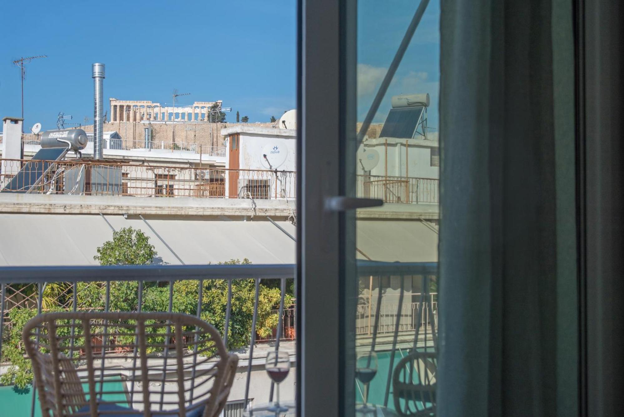 Acropolis View Apt In Koukaki Athens Exterior photo